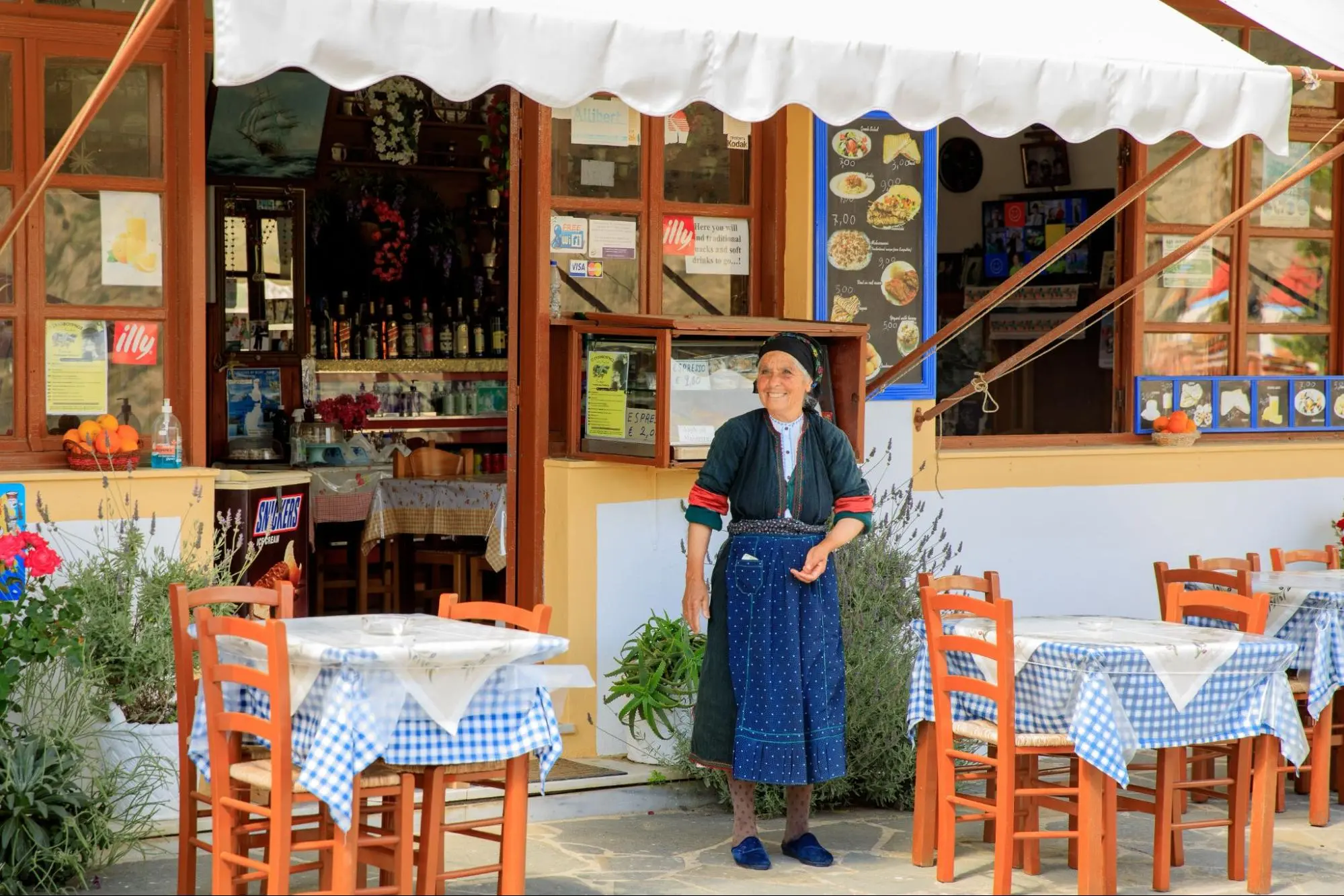 What to do if the locals won’t speak Greek to you